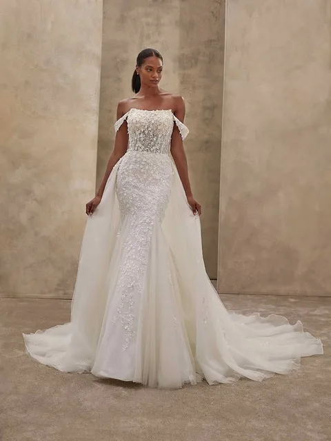 Булчинска рокля Style 1534 — Русалка — колекция Demetrios — beaded 3d lace, charmeuse | Арети София