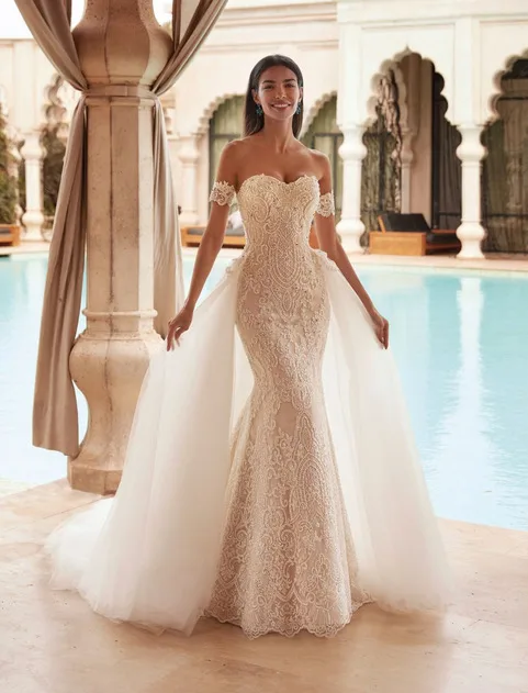 Булчинска рокля Style 1123 — Русалка — колекция Demetrios — мъниста, дантела, тюл | Арети София